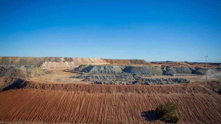 GCY Dalgaranga Mine Online
