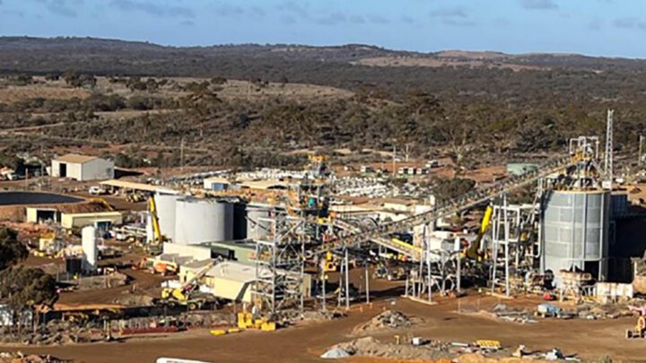 FML Coolgardie Online