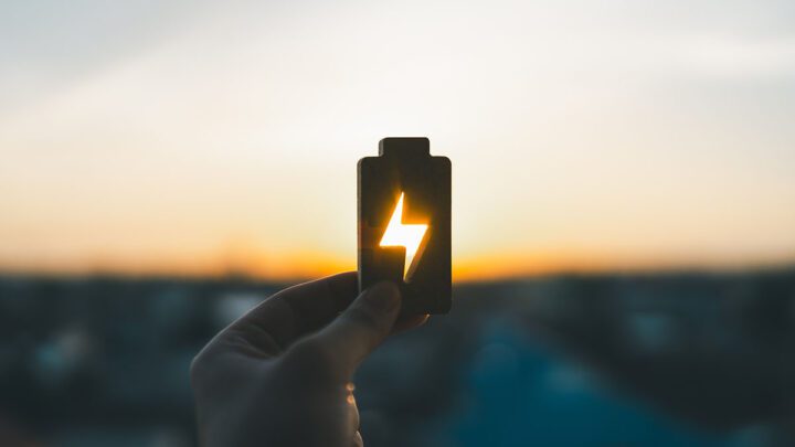 AdobeStock Battery Online